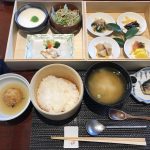朝食